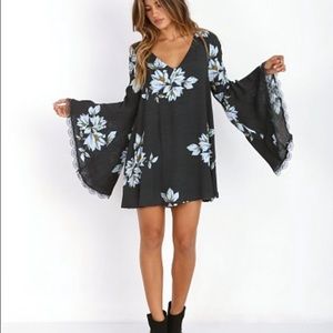 Free people bell sleeve floral mini